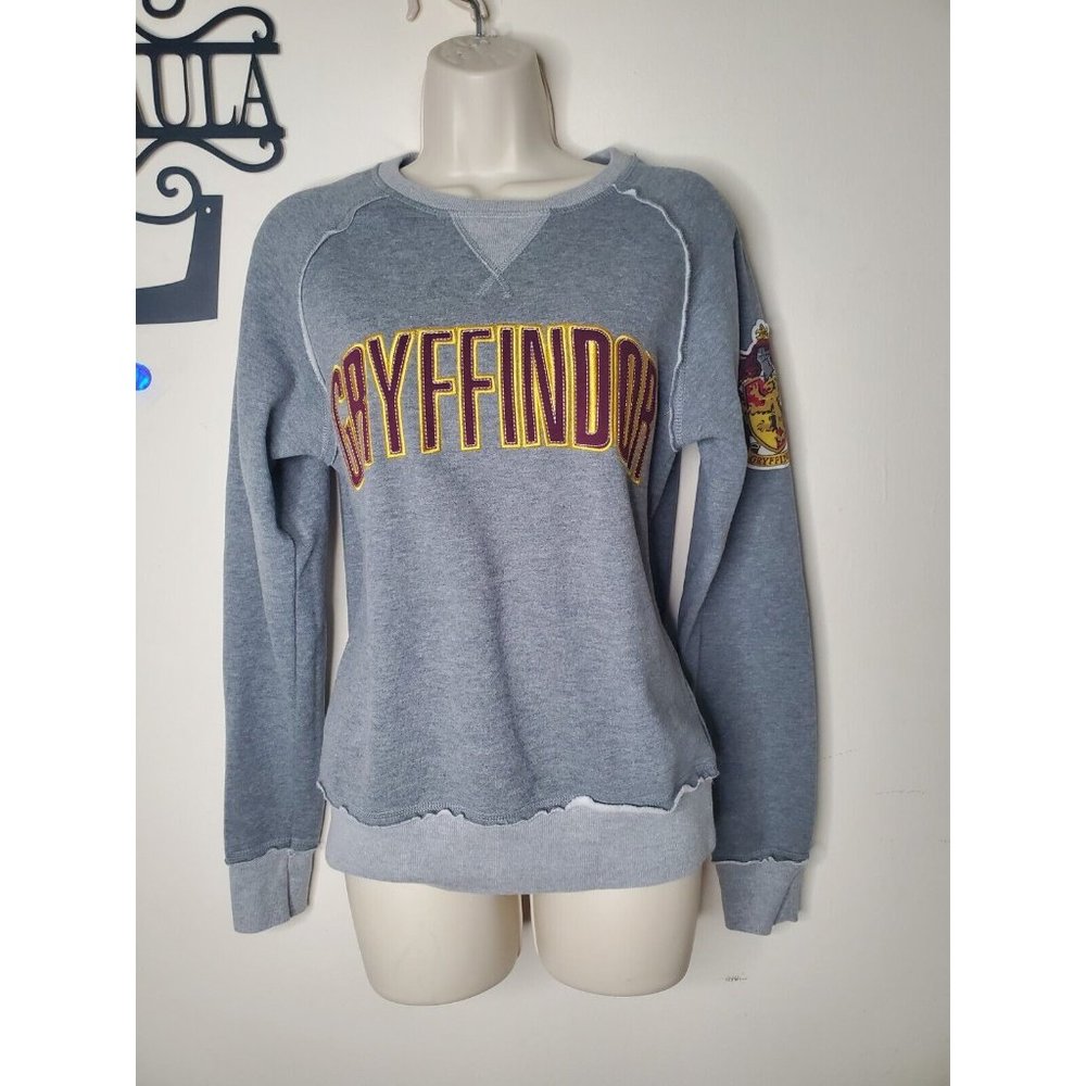 Universal Studios Authentic Gryffindor Sweatshirt… - image 1